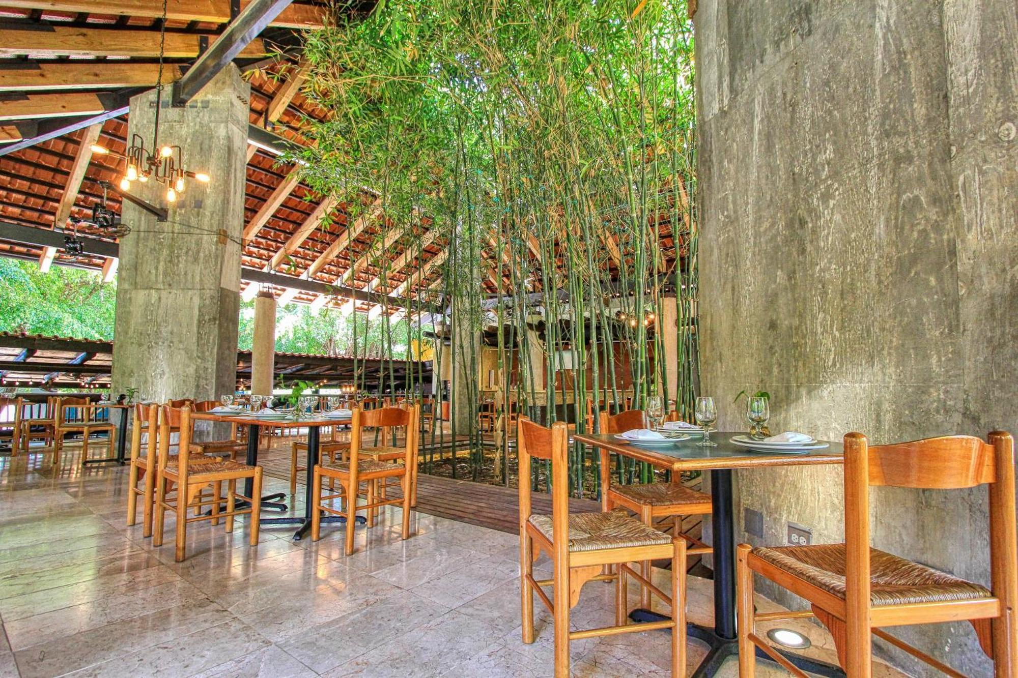 Hotel Ciudad Real Palenque Exterior photo