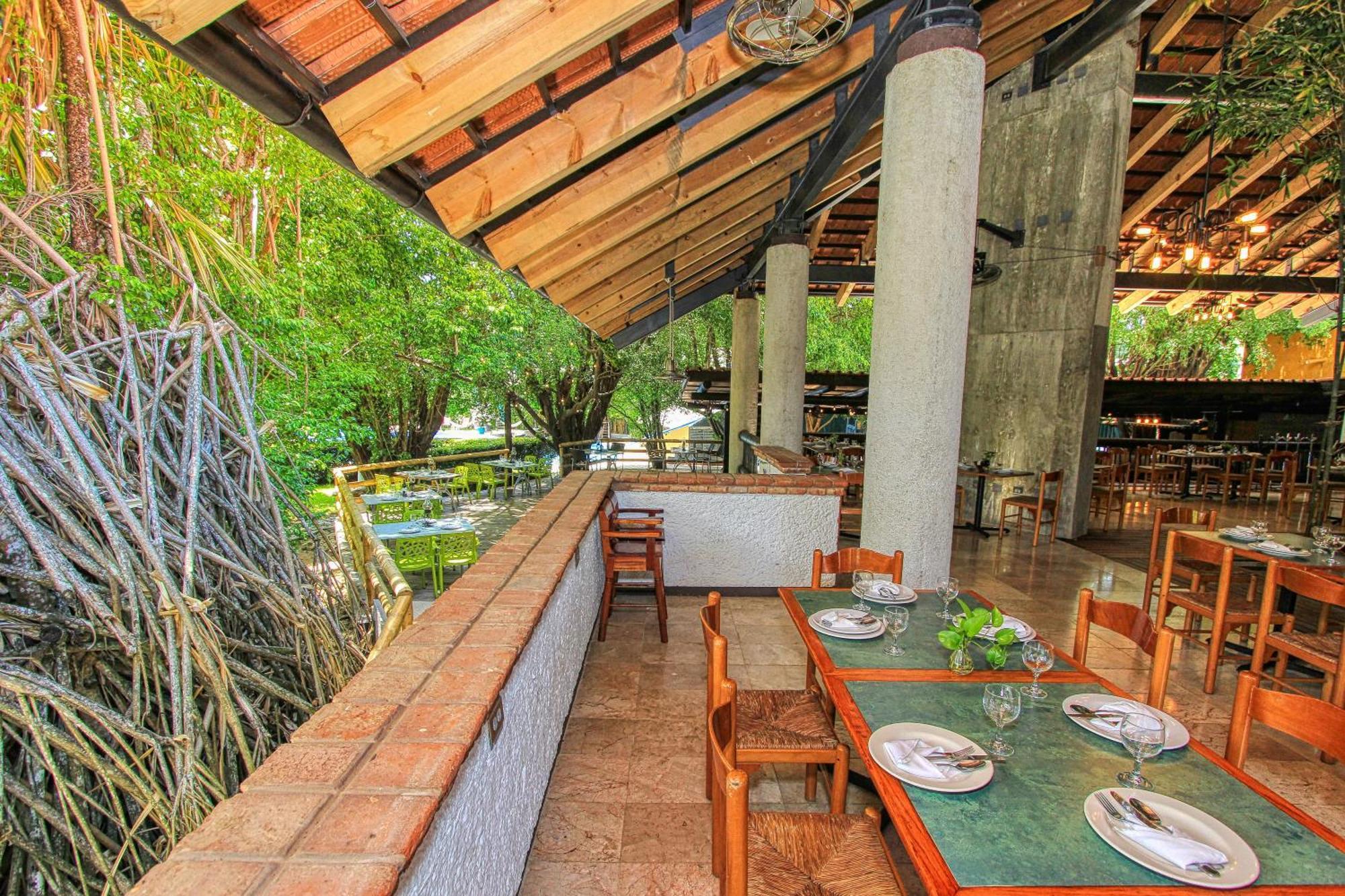 Hotel Ciudad Real Palenque Exterior photo